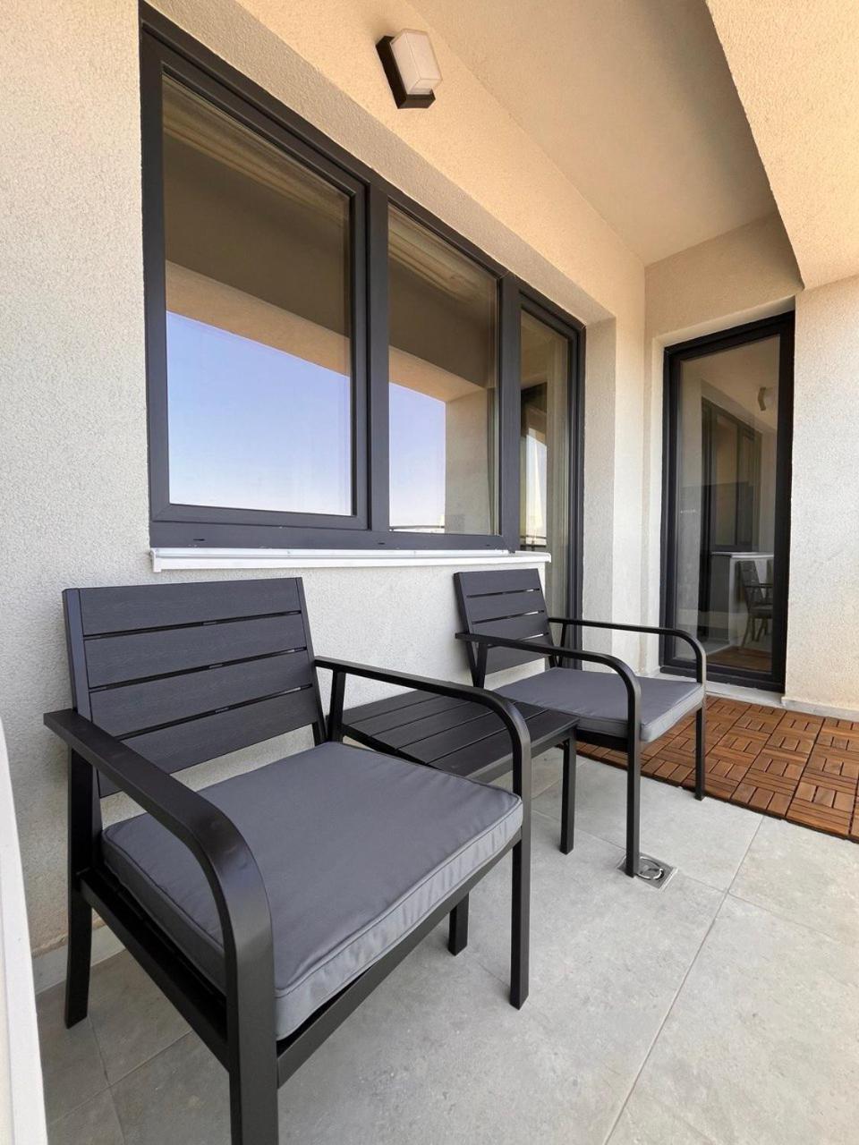 The Butterfly Suite, Near Arenele Romane & Constitution Square