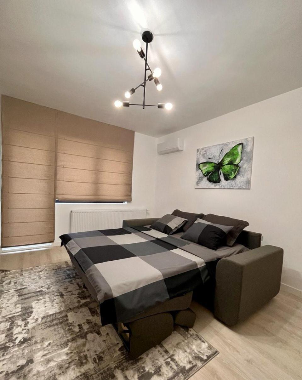 The Butterfly Suite, Near Arenele Romane & Constitution Square Appartement Bucarest