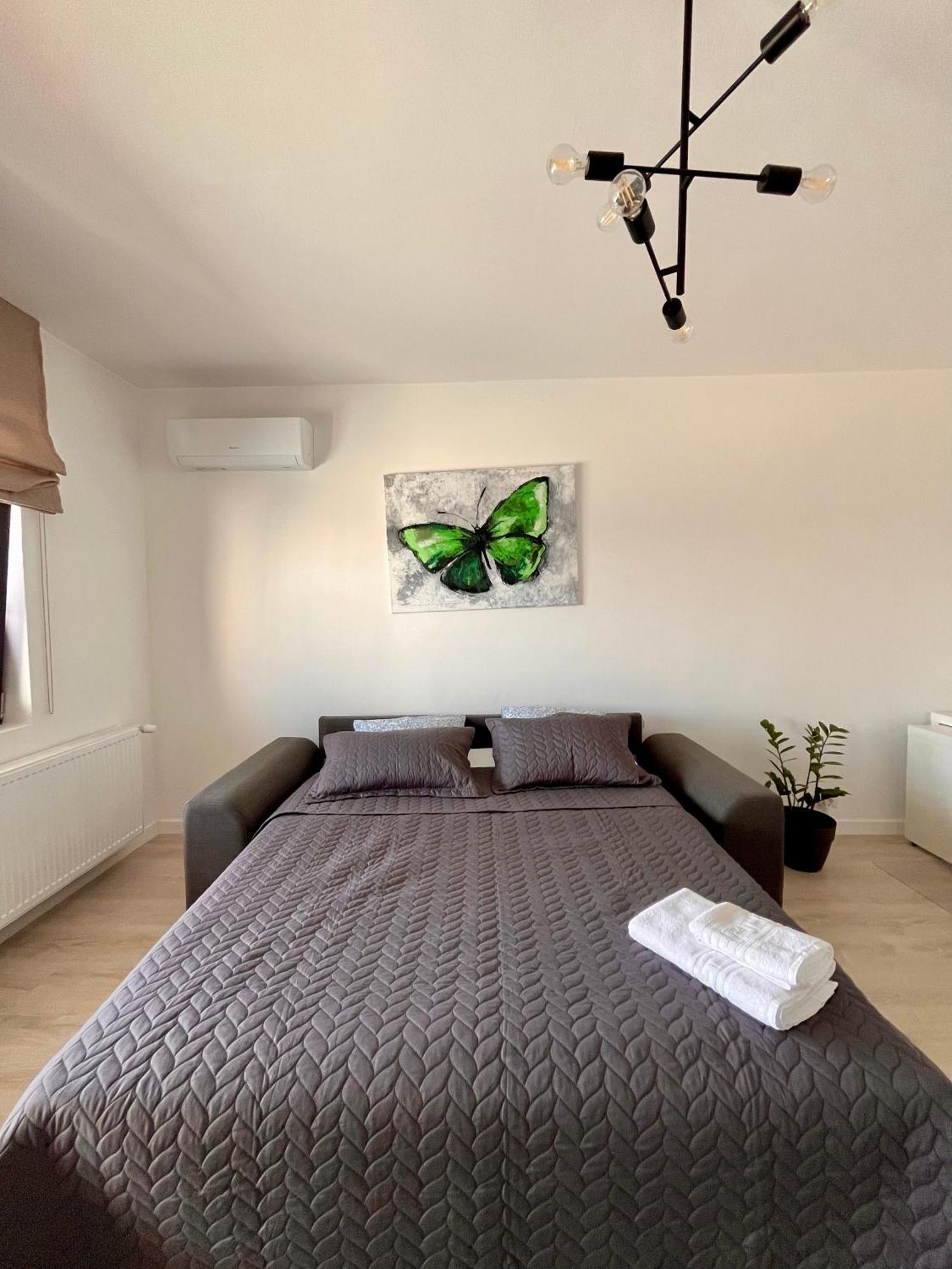 The Butterfly Suite, Near Arenele Romane & Constitution Square Bucarest